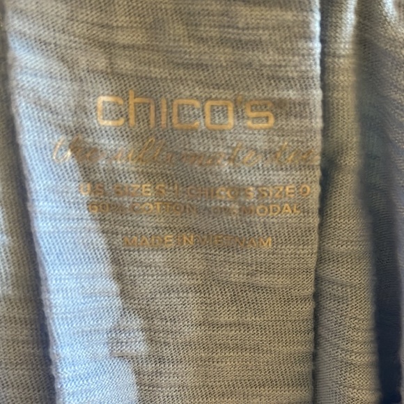 Euc Chico’s Ultimate Tee Short Sleeve. - Picture 3 of 4